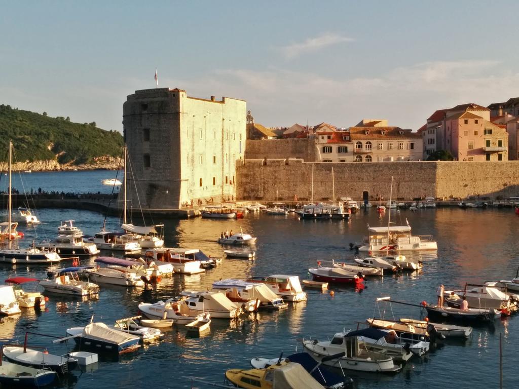 White & Co Villa And Apartments Dubrovnik Ngoại thất bức ảnh